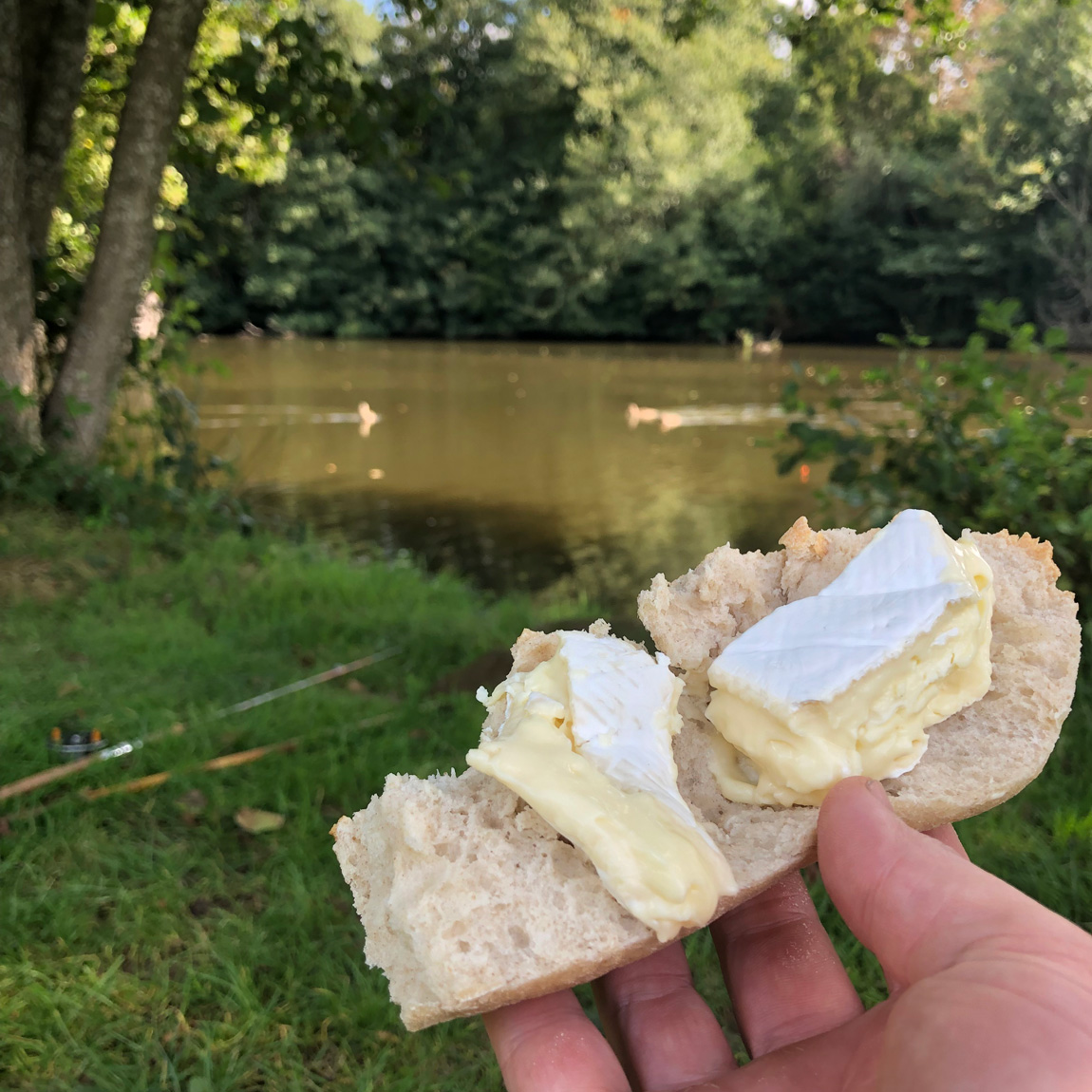 Lunch while fishing at Chiddingstone Castle.